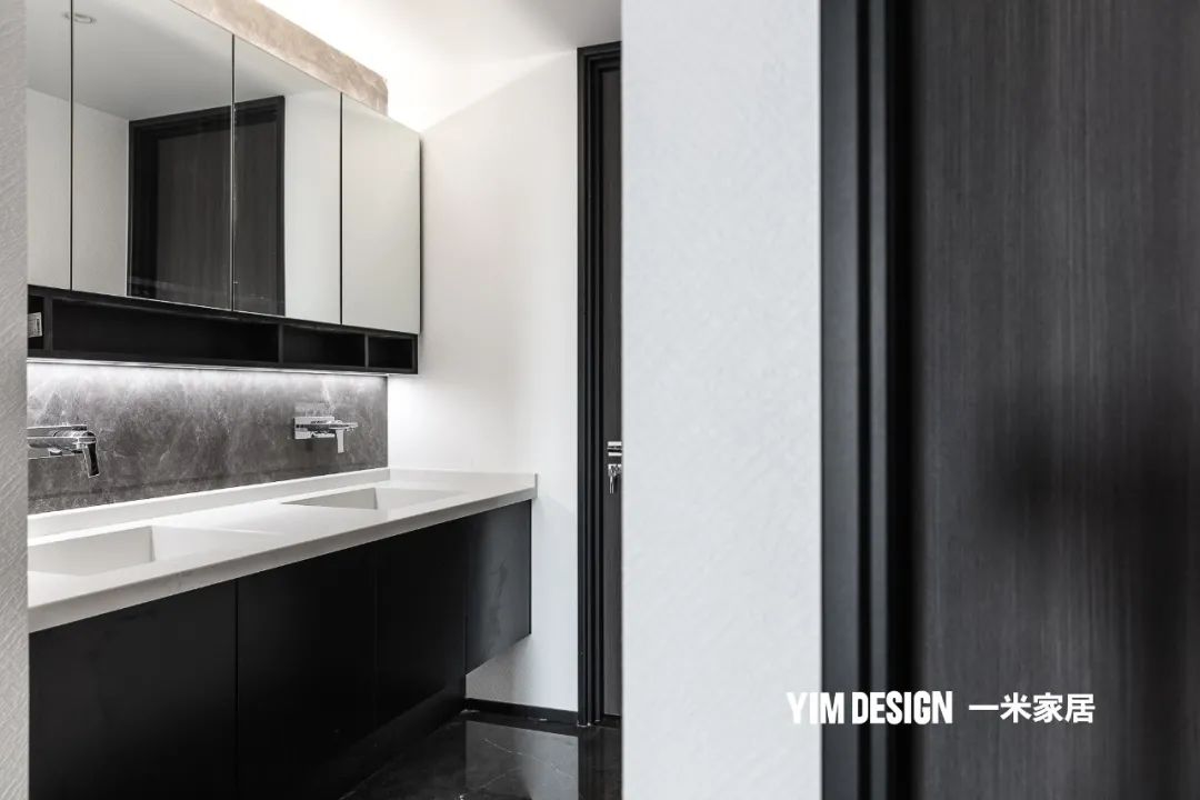 科技控的浪漫，190㎡现代港式智慧新居-33