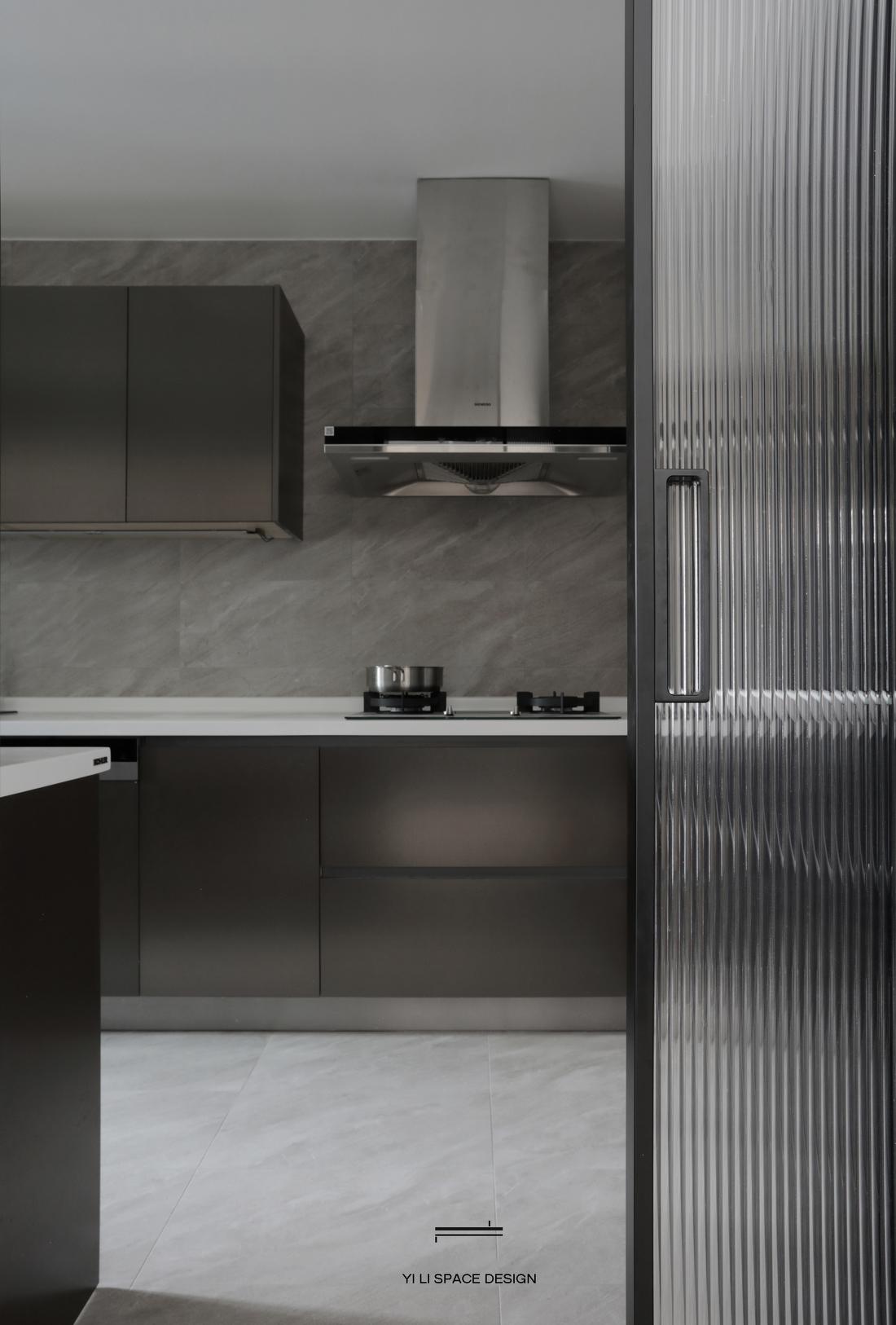 里空间设计事务所打造多功能休闲家居-21