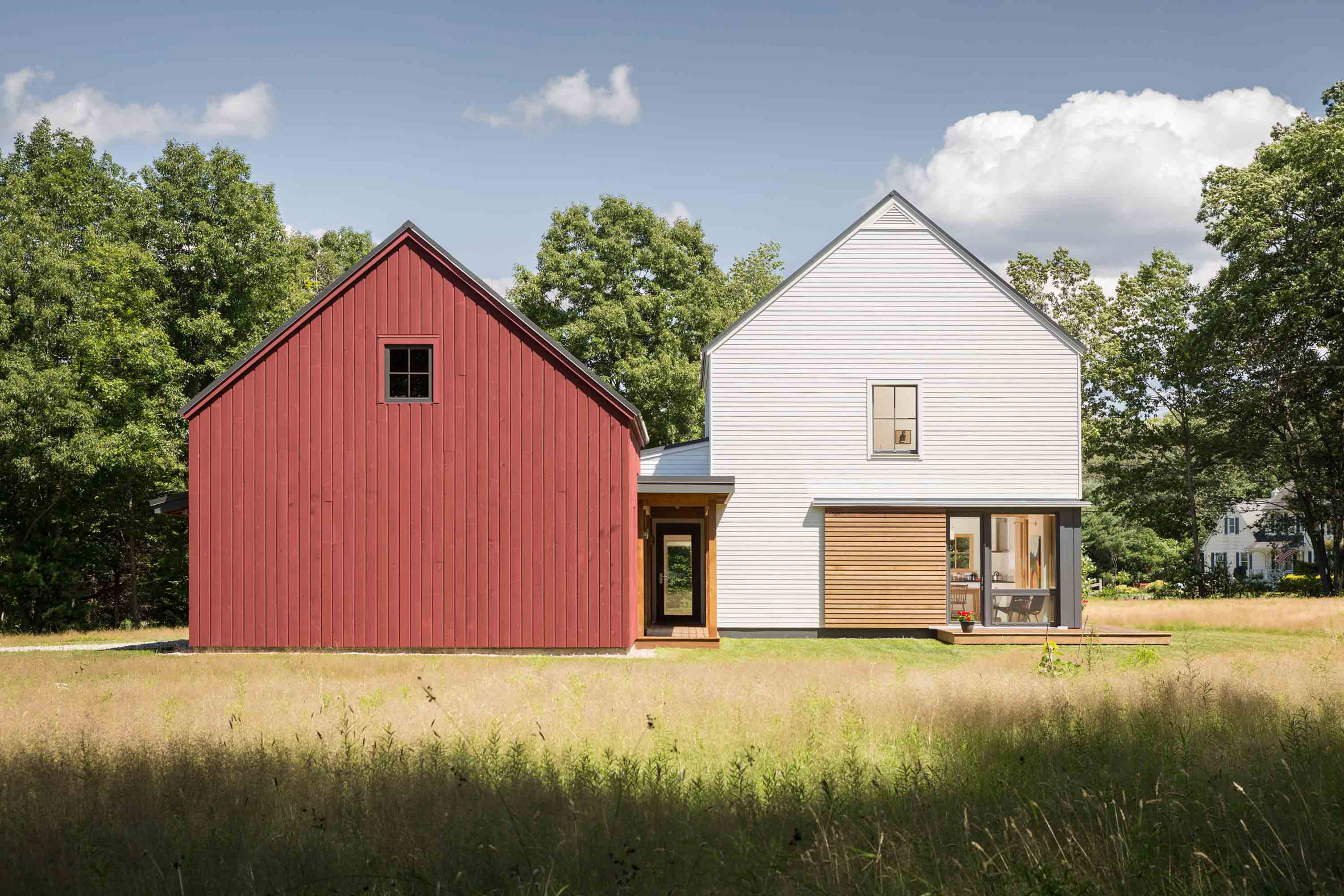 Go Logic launches line of prefab homes with New England aesthetic-2