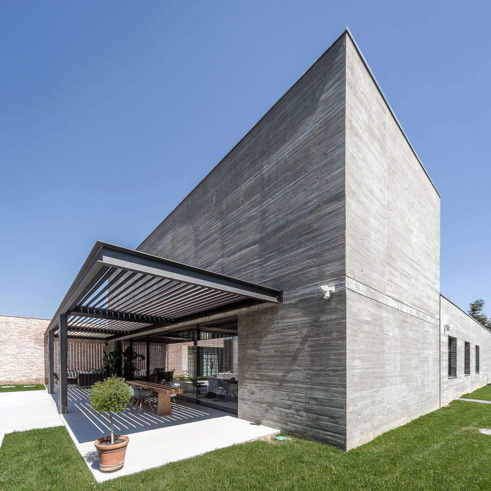 西班牙"Mouette 之家" | 融入环境的室内设计-15