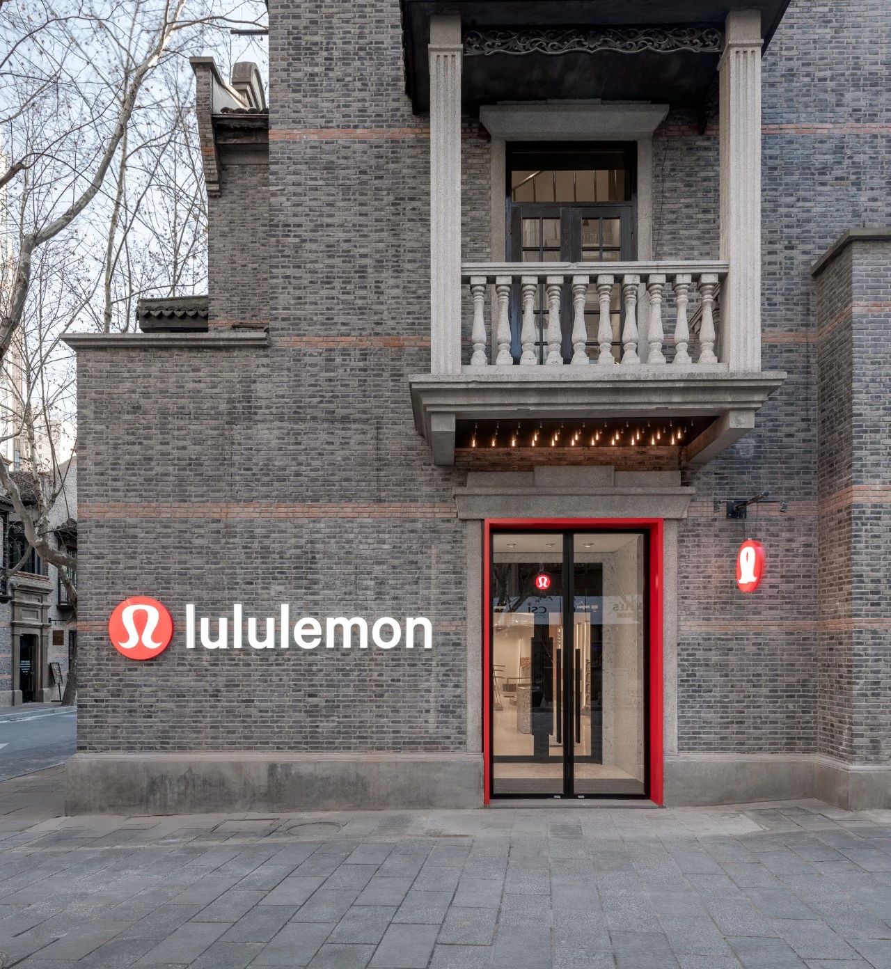 lululemon 上海新天地旗舰店丨中国上海-10