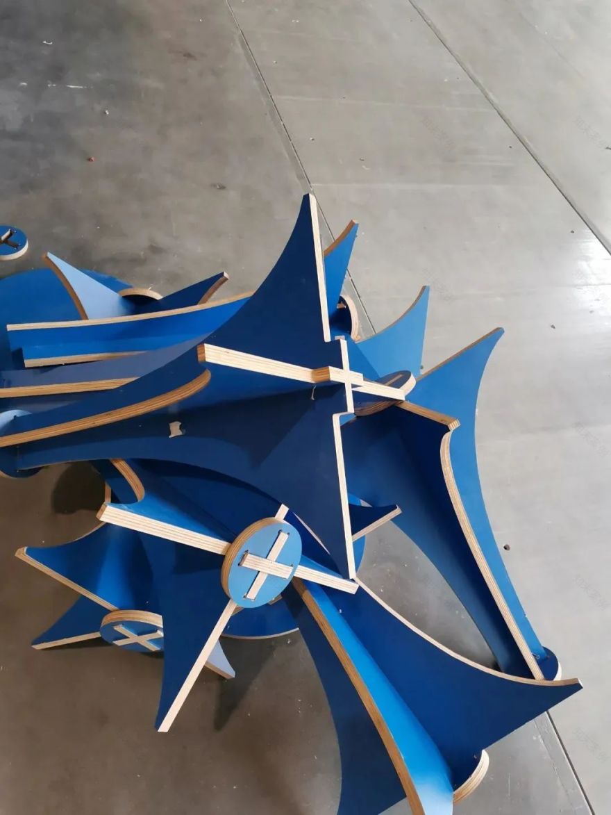 蓝白艺术院校丨中国深圳丨万社设计-60