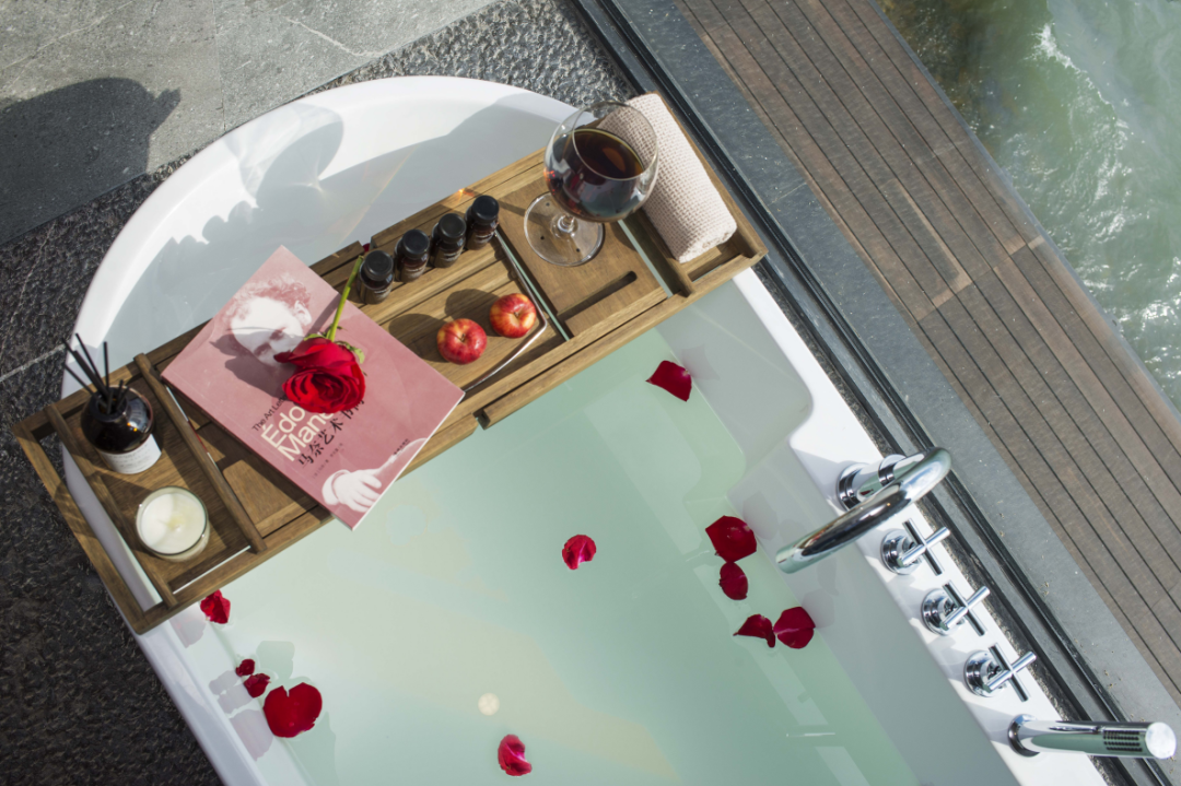 酒店内卷新高度 · 美景浴缸大比拼丨中国上海-50