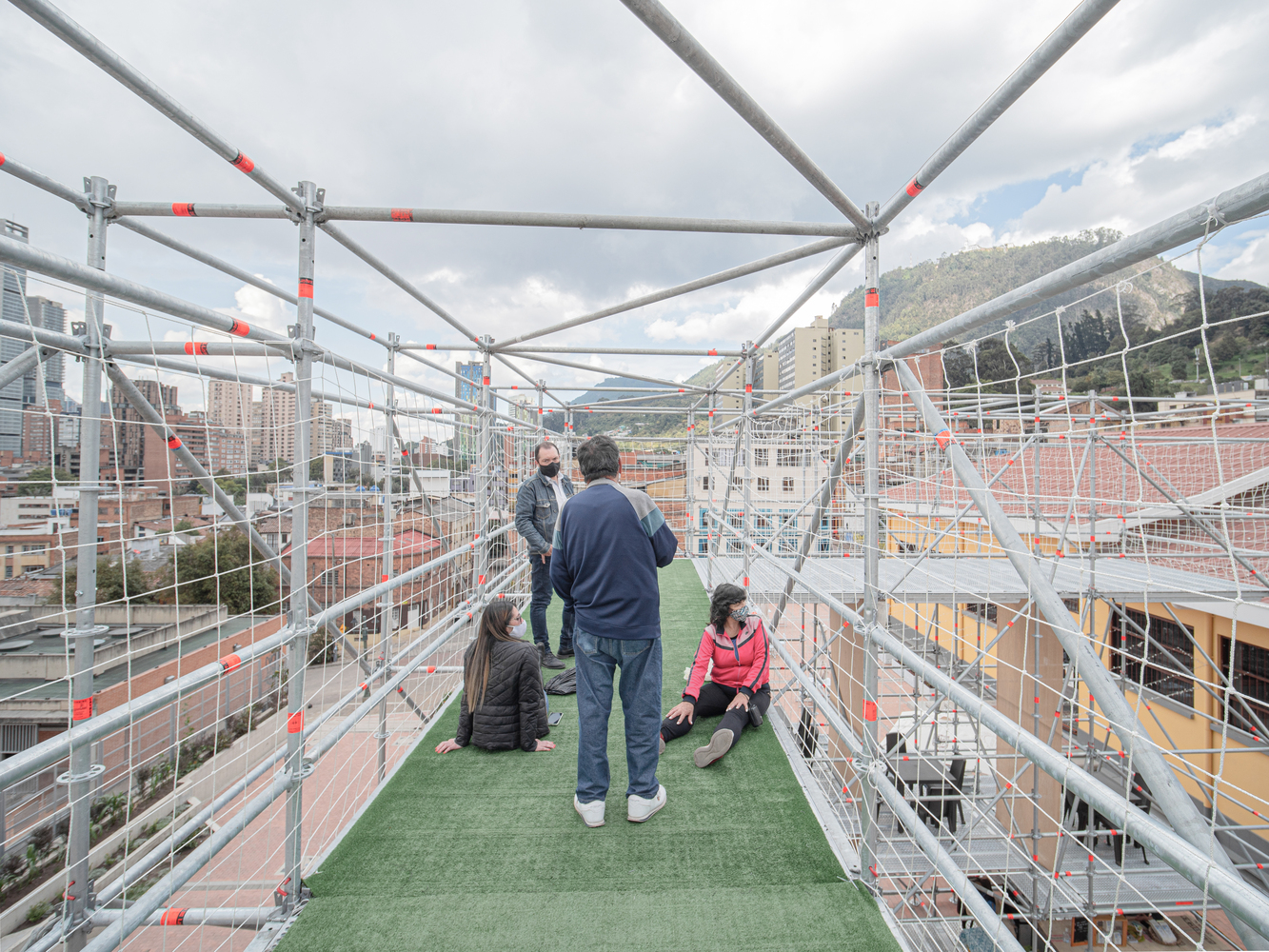 Bogotá 市 La Concordia 广场多功能户外剧场设计丨Colab19,SCA,Taller Architects-12