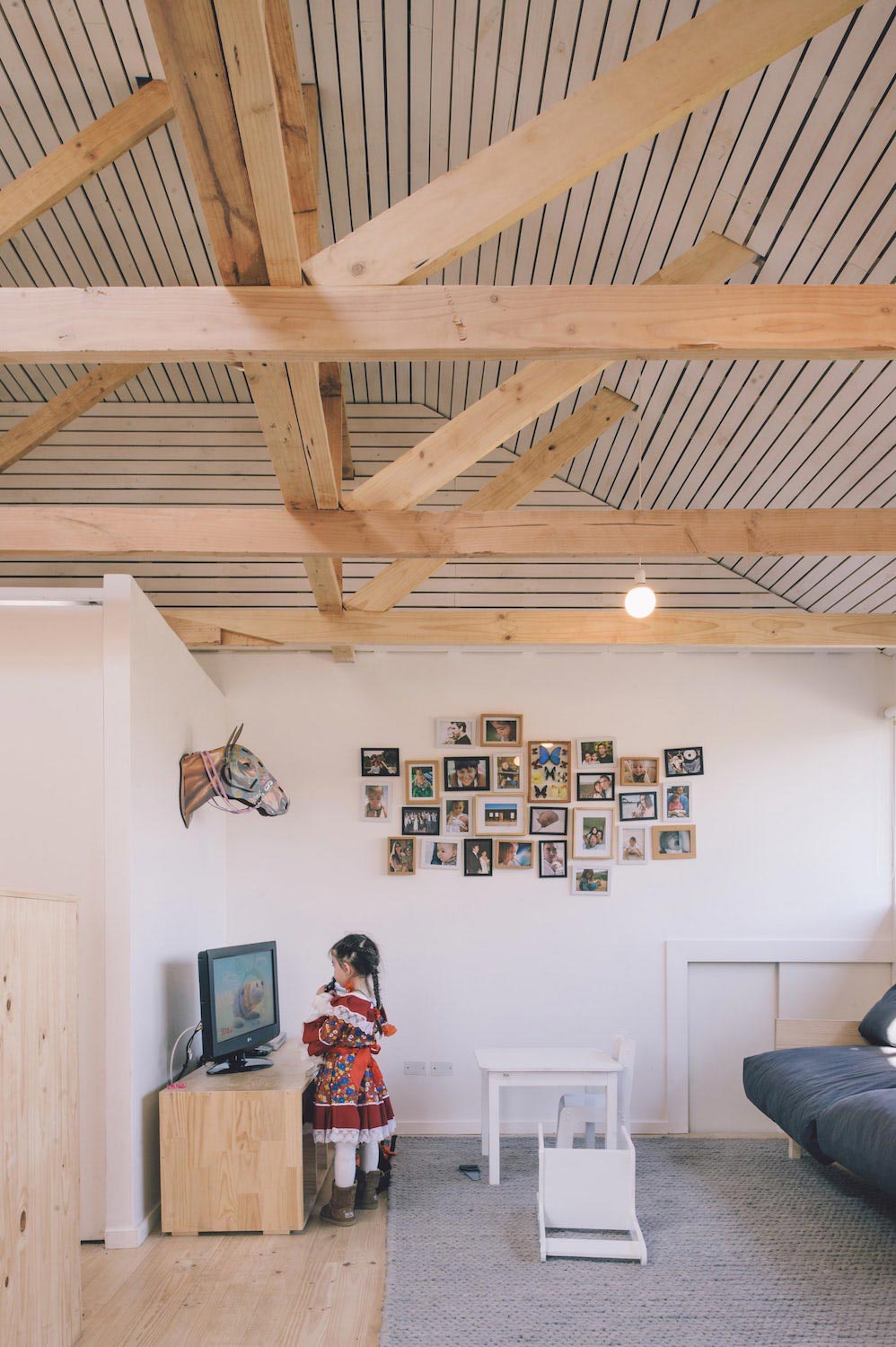 Remodelling of a house by making a typological variation of it by Romero Silva Arquitectos   CAANdesign  Architecture and home design blog-12