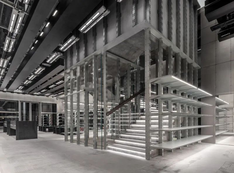 Balenciaga 成都全球旗舰店丨中国成都-11