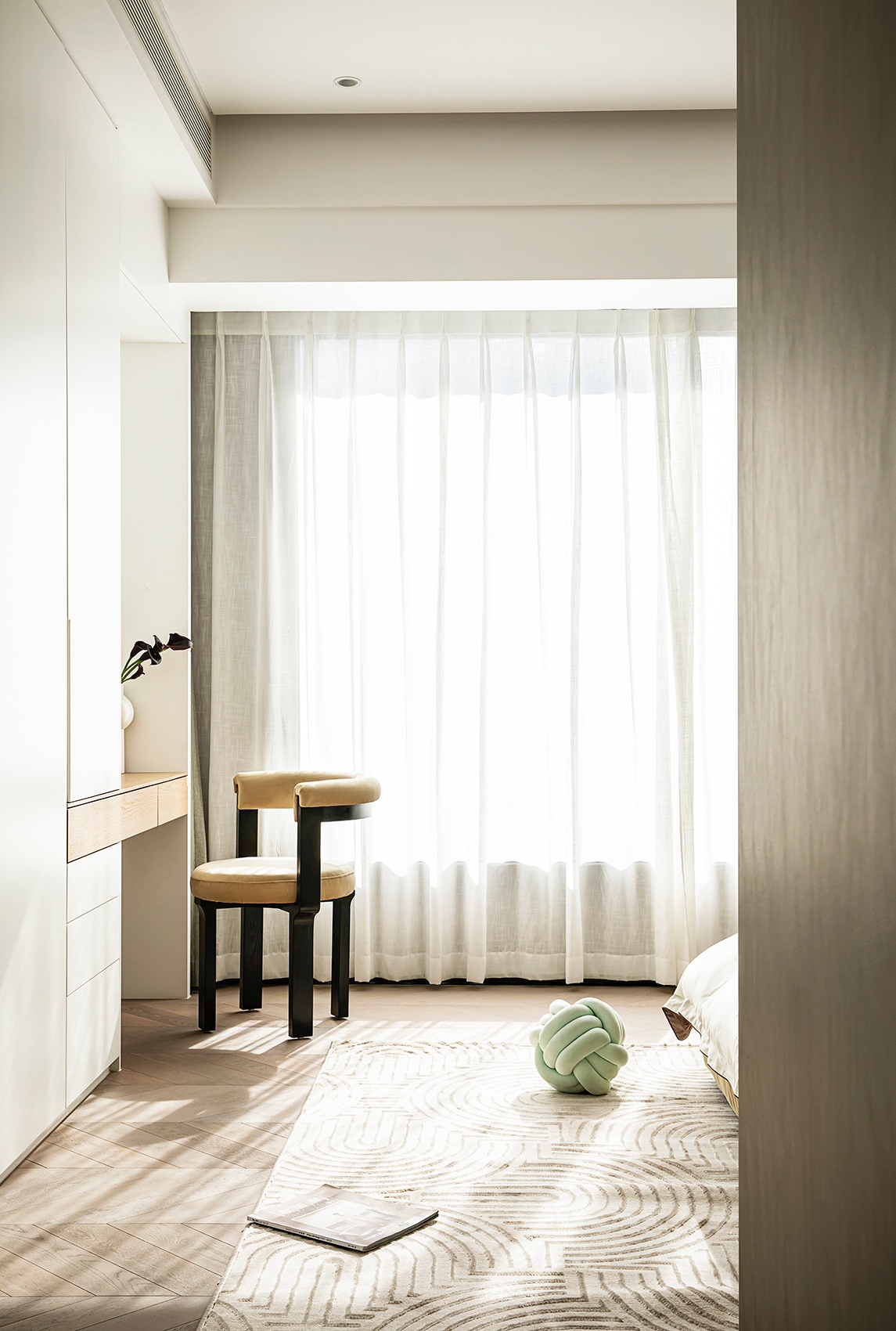 以东方哲思建构 260m2 家的风雅-31