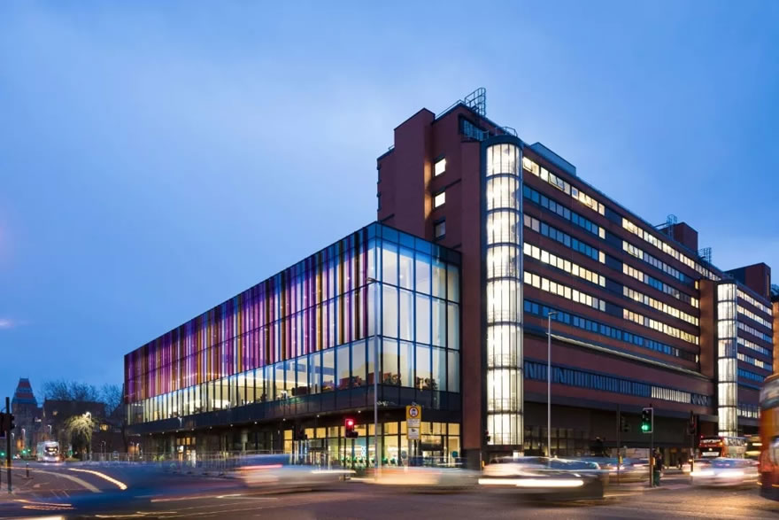 曼彻斯特商学院-14