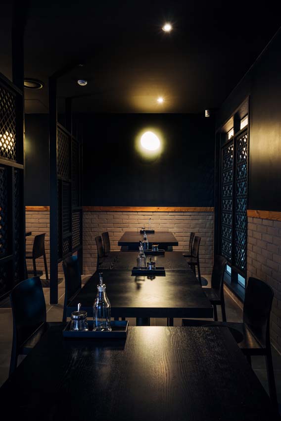 首尔现代简约马兰拉面馆设计-7