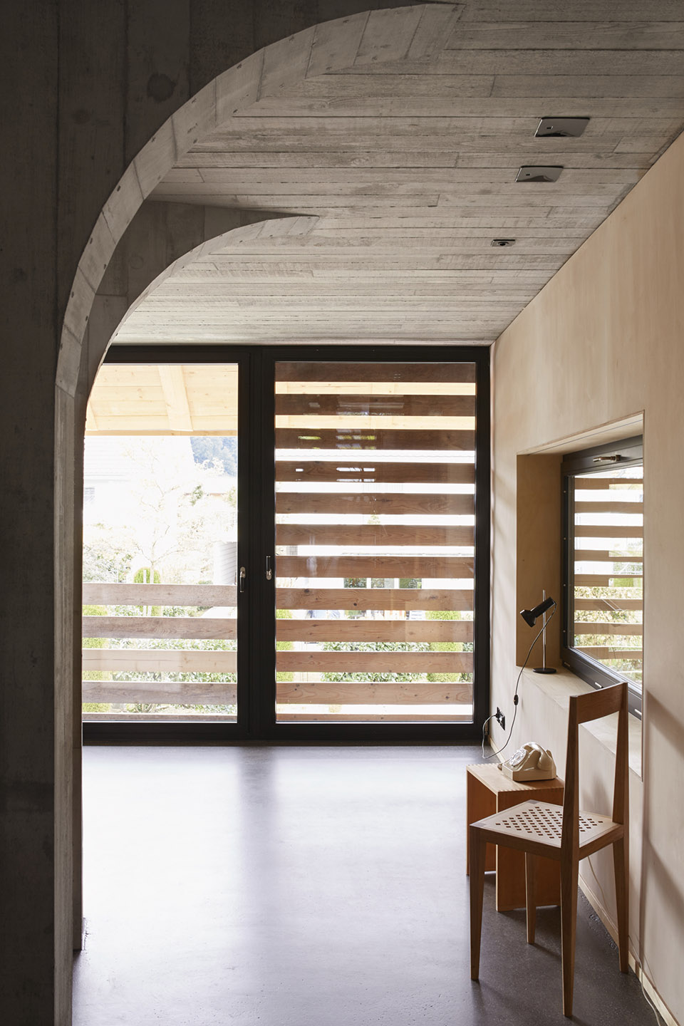 农舍改造，瑞士 / Freiluft-16