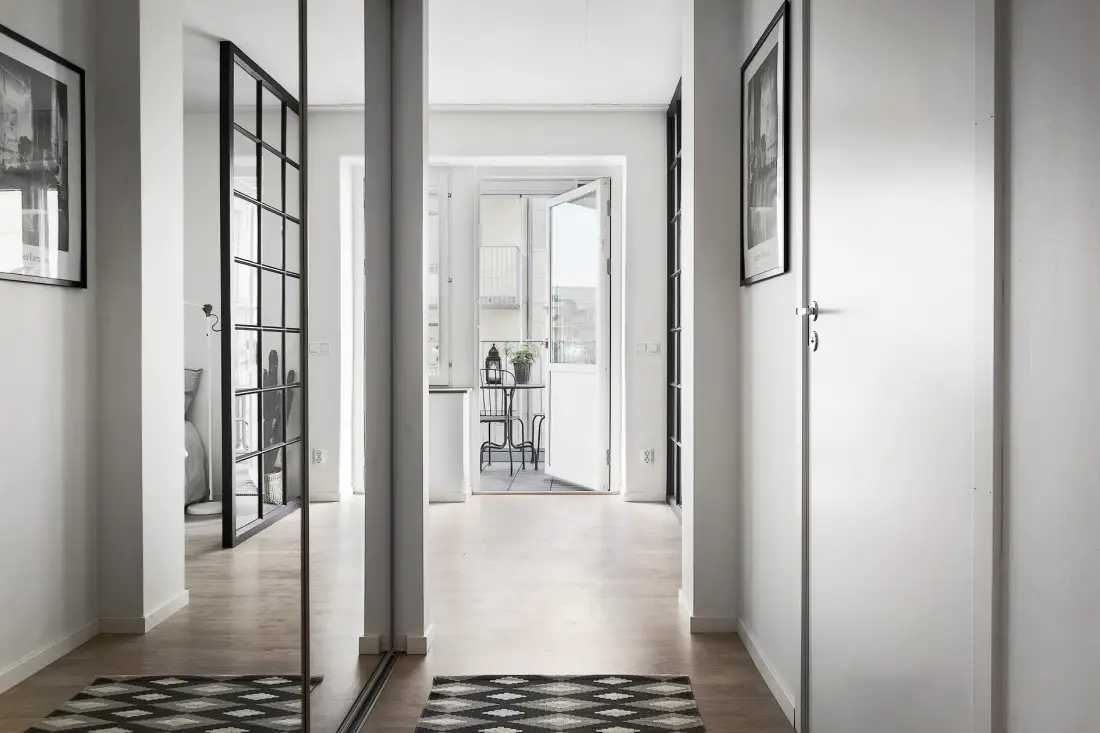 34 平米瑞典小公寓，玻璃隔断打造舒适卧室空间-10