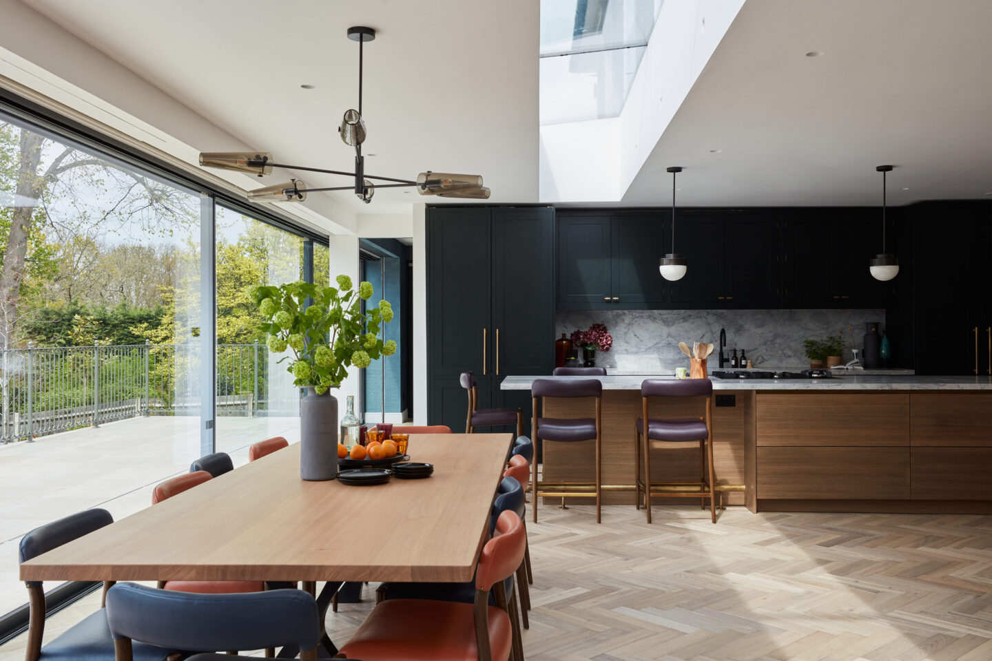 
      Imperfect Interiors
    -4