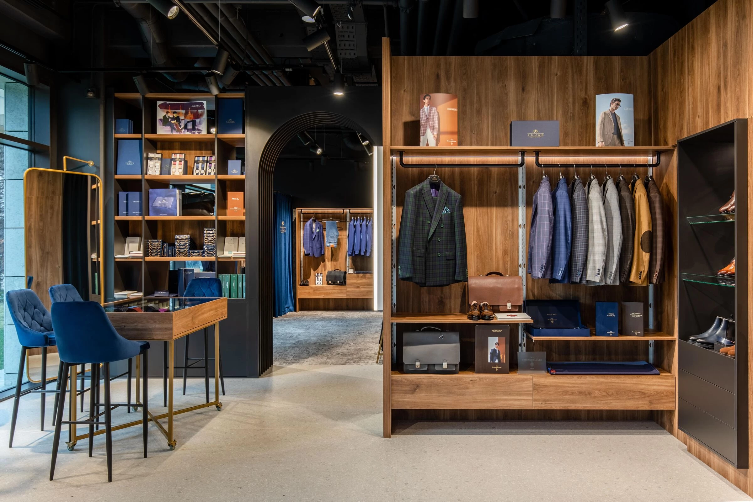 都铎裁缝展厅丨Romania丨Pure Mess Design-21