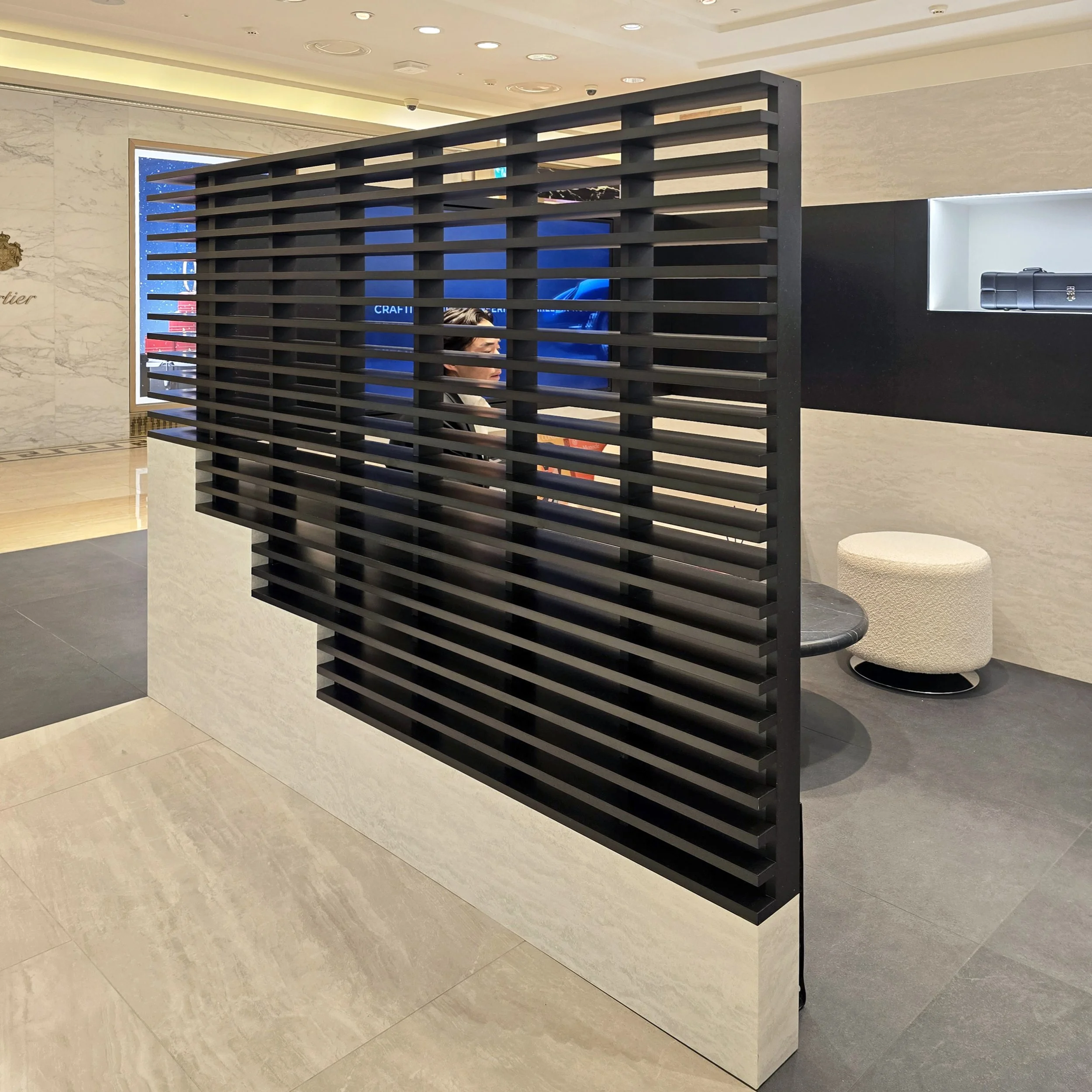 l'epee 1839 store in galleria luxury hall east — hjl studio-21