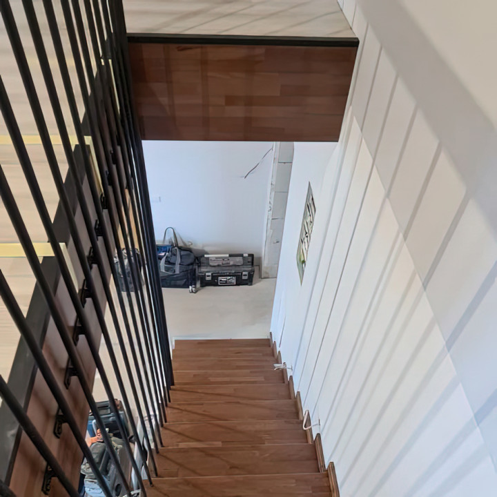 带格栅围栏的定制楼梯  格拉迪乌斯丨Gradius（乌克兰）-4