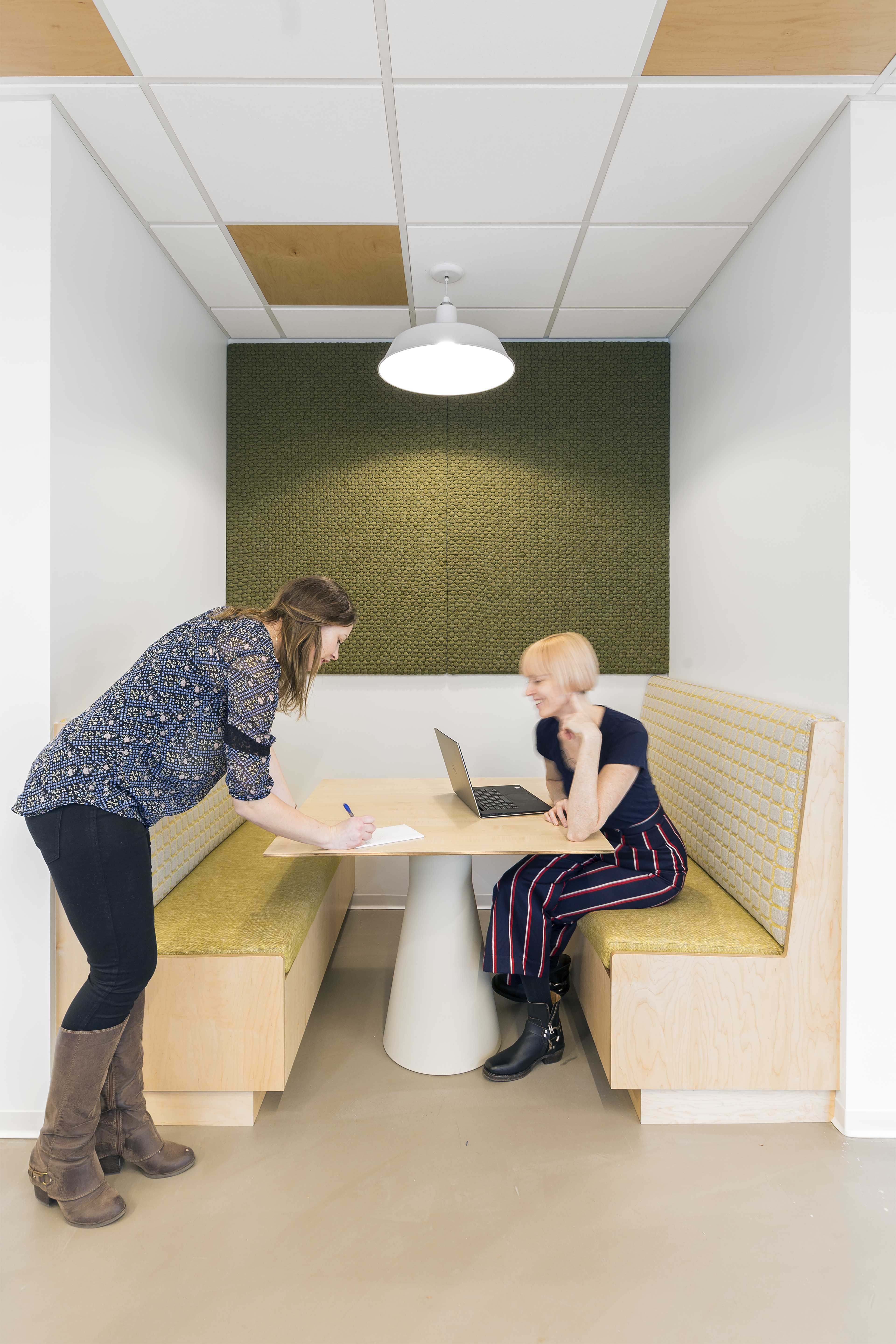 科技媒体公司 Seattle 办公室设计-42