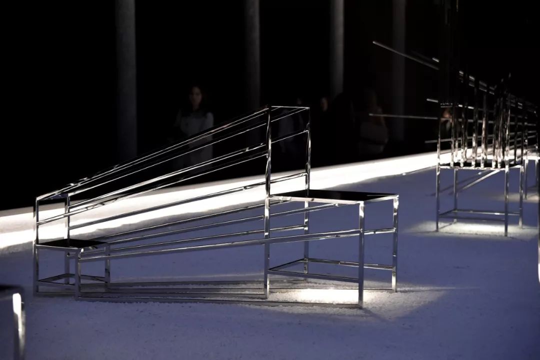 nendo 打造东京商业综合体,极简设计展现灵动趣味-257