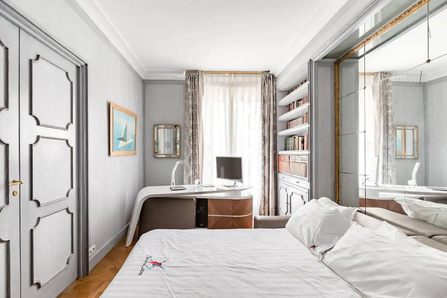 巴黎时尚公寓，古典与设计的完美融合-18