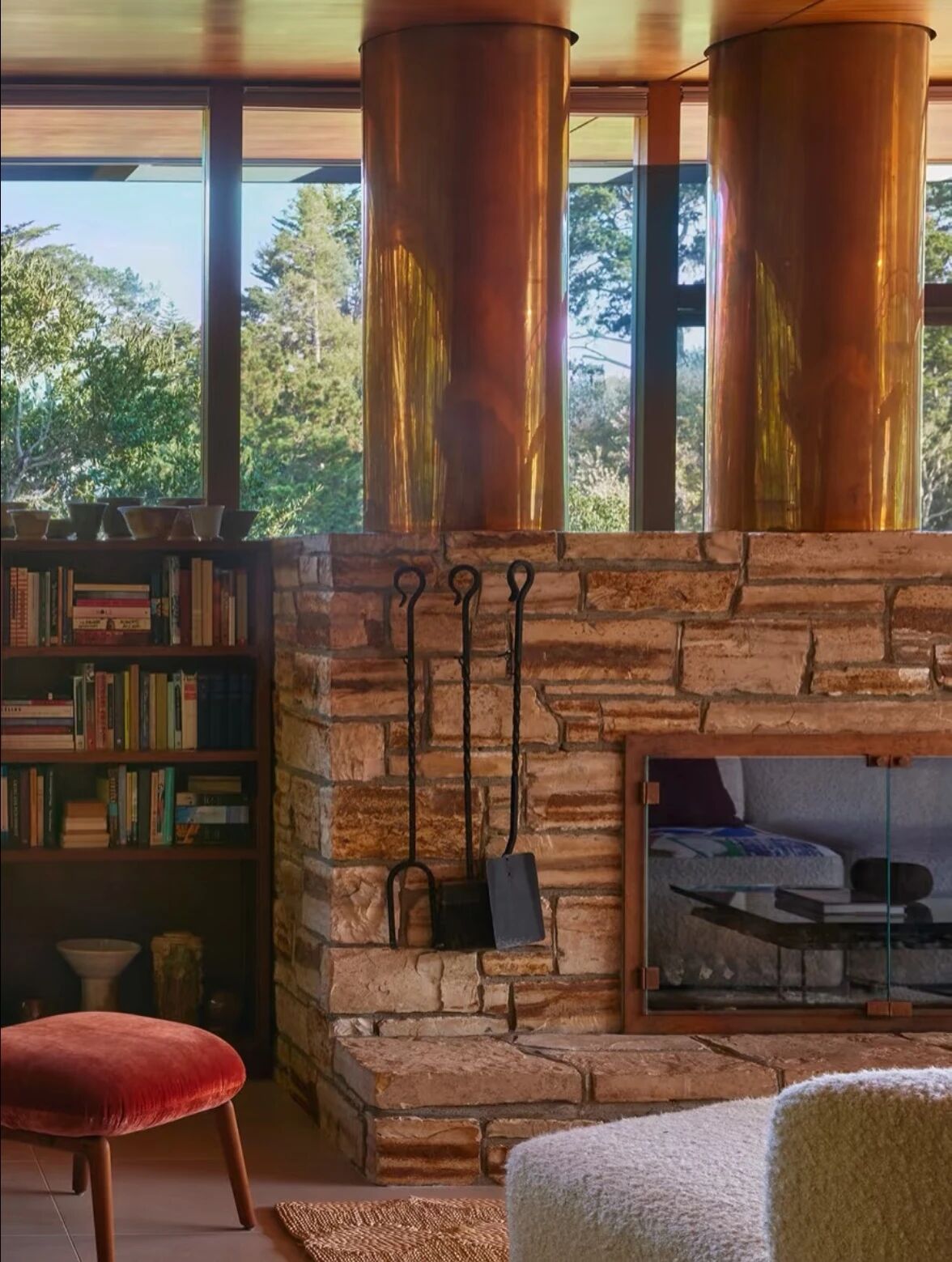 重塑Monterey山坡中世纪住宅丨迈克尔·希拉尔工作室(Studio Michael Hilal)-13