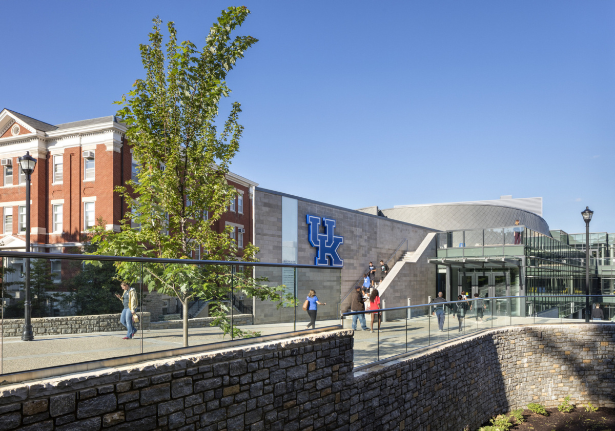 肯塔基大学 Gatton 学生中心-7