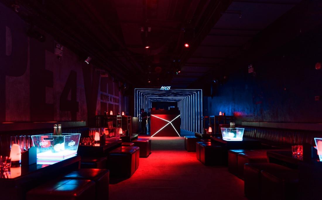 酒吧“CLUB”设计 | 音乐之翅,酒精之幻-31