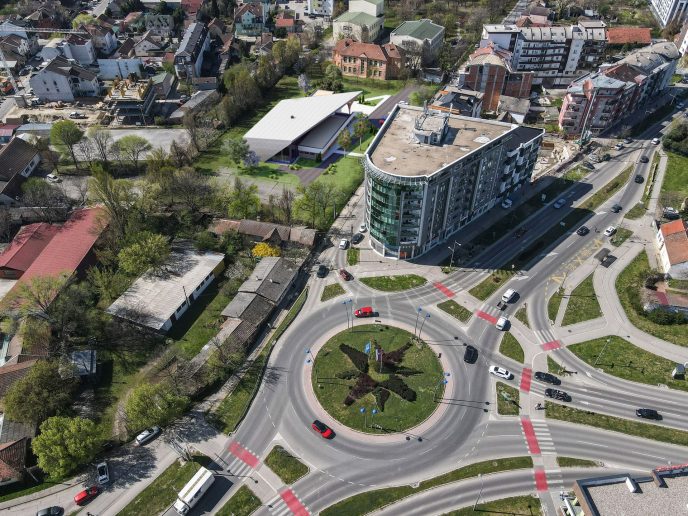 诺维萨德“拉扎·科斯蒂奇”中学体育馆建设项目-34