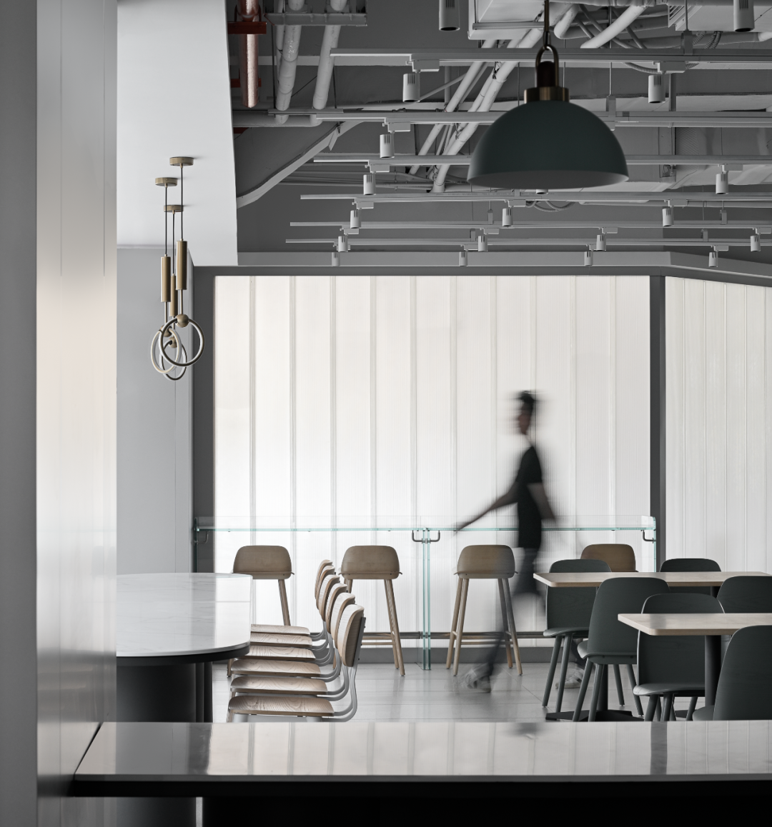 深圳李宁总部员工餐厅丨中国深圳丨叁上叁设计团队-56