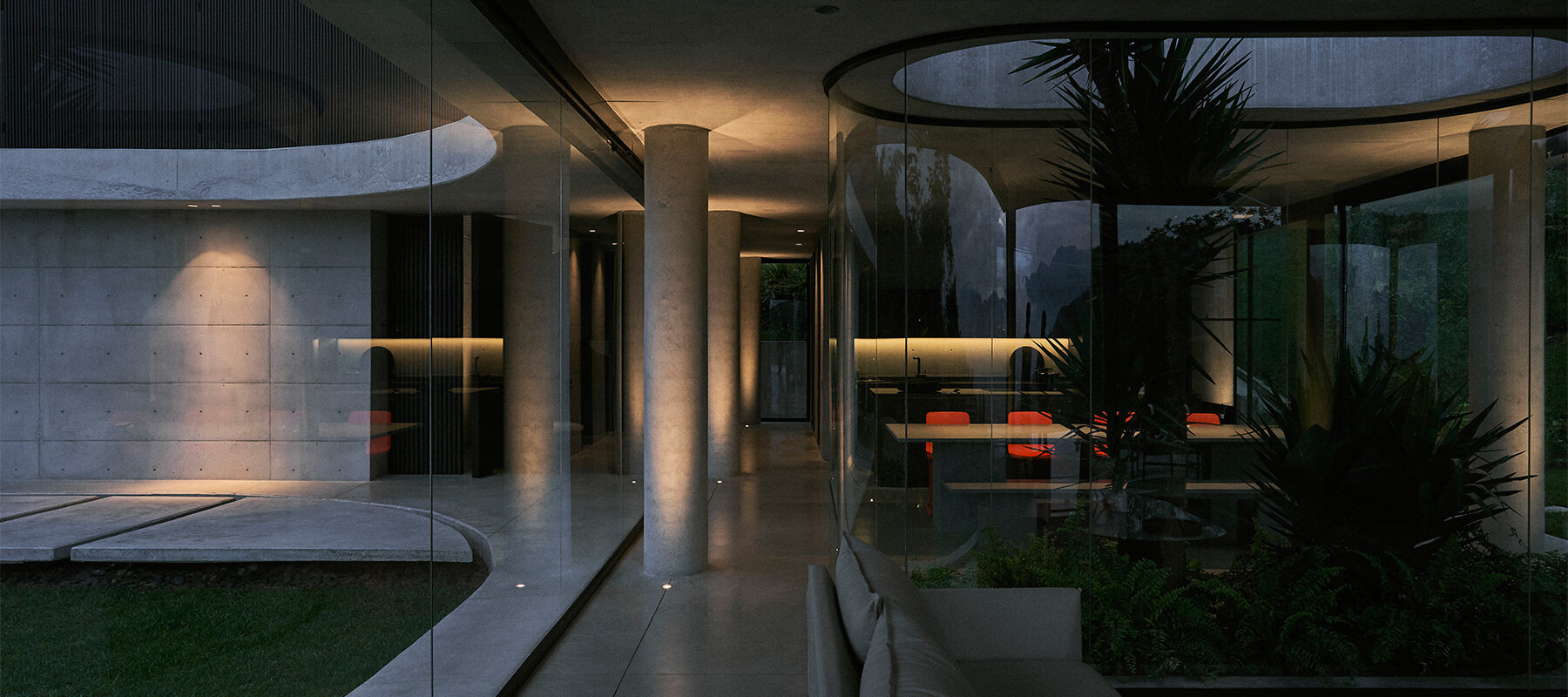 玻璃与混凝土的完美融合 | 哥伦比亚 Casa Flectō住宅设计-0