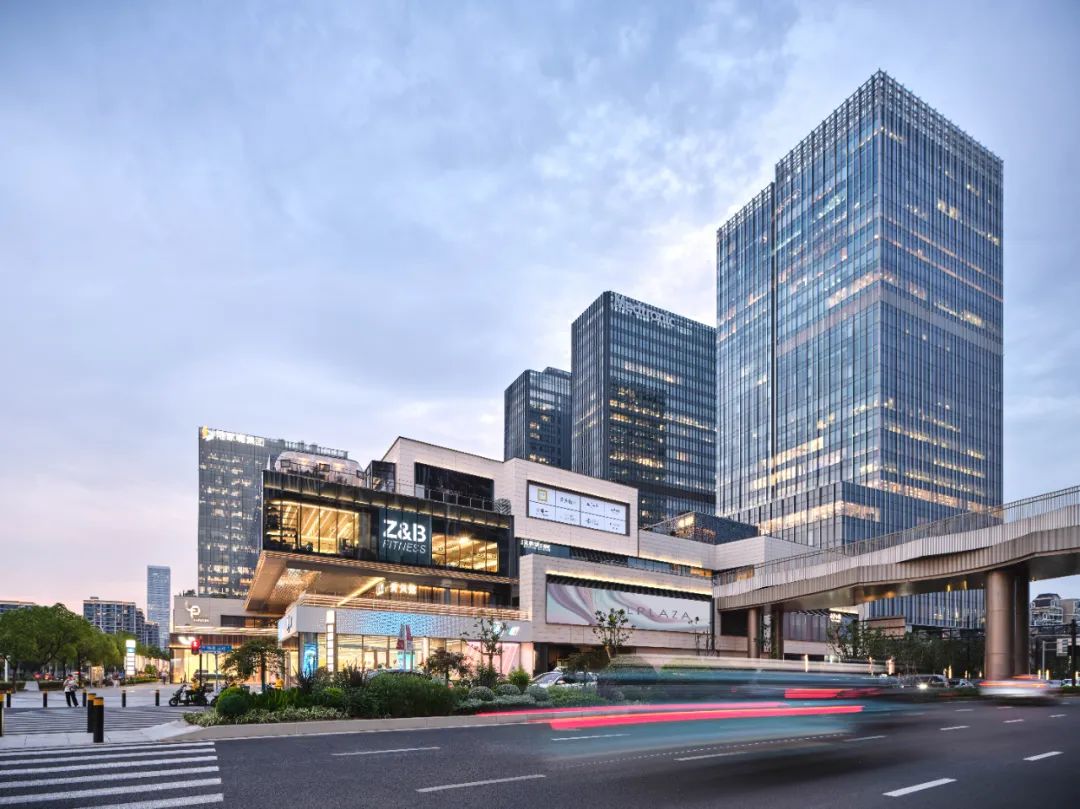 上海前滩国际广场与陆家嘴广场L+PLAZA商场-39