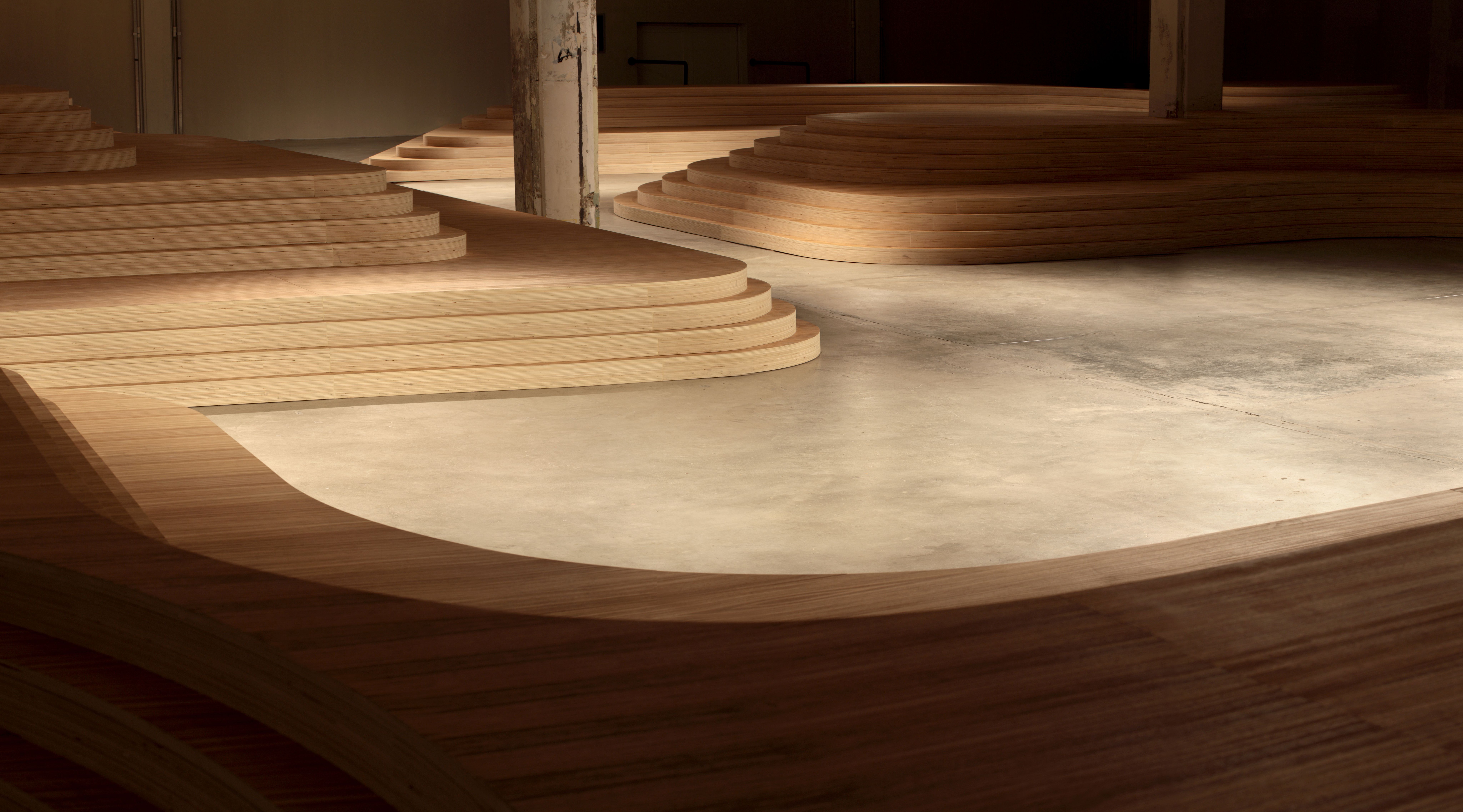 2009 春夏米兰男装秀 | PRADA 木岛舞台解读-13