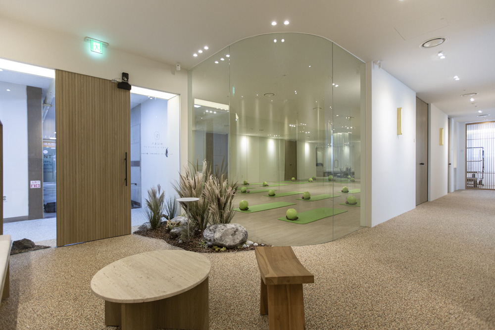 韩国知名设计师打造 50 平米白色木色调高品质室内设计-5