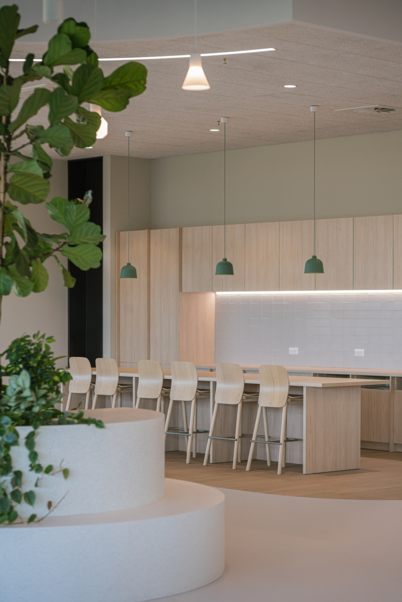 波兰时尚巨头 LPP 开放办公区丨BIDERMANN+WIDE-18