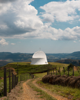 教堂建筑丨Oscar Niemeyer
