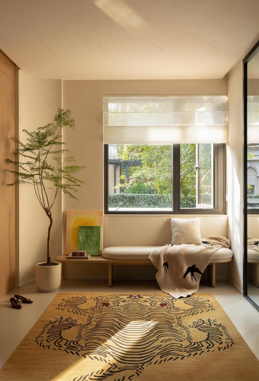 奇点设计林奇蕃 · 暖光木色-0