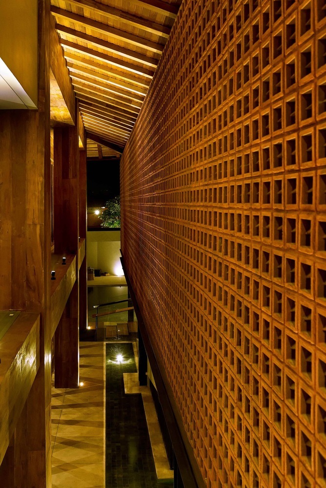 印尼马朗市山地慢跑风格酒店设计-34