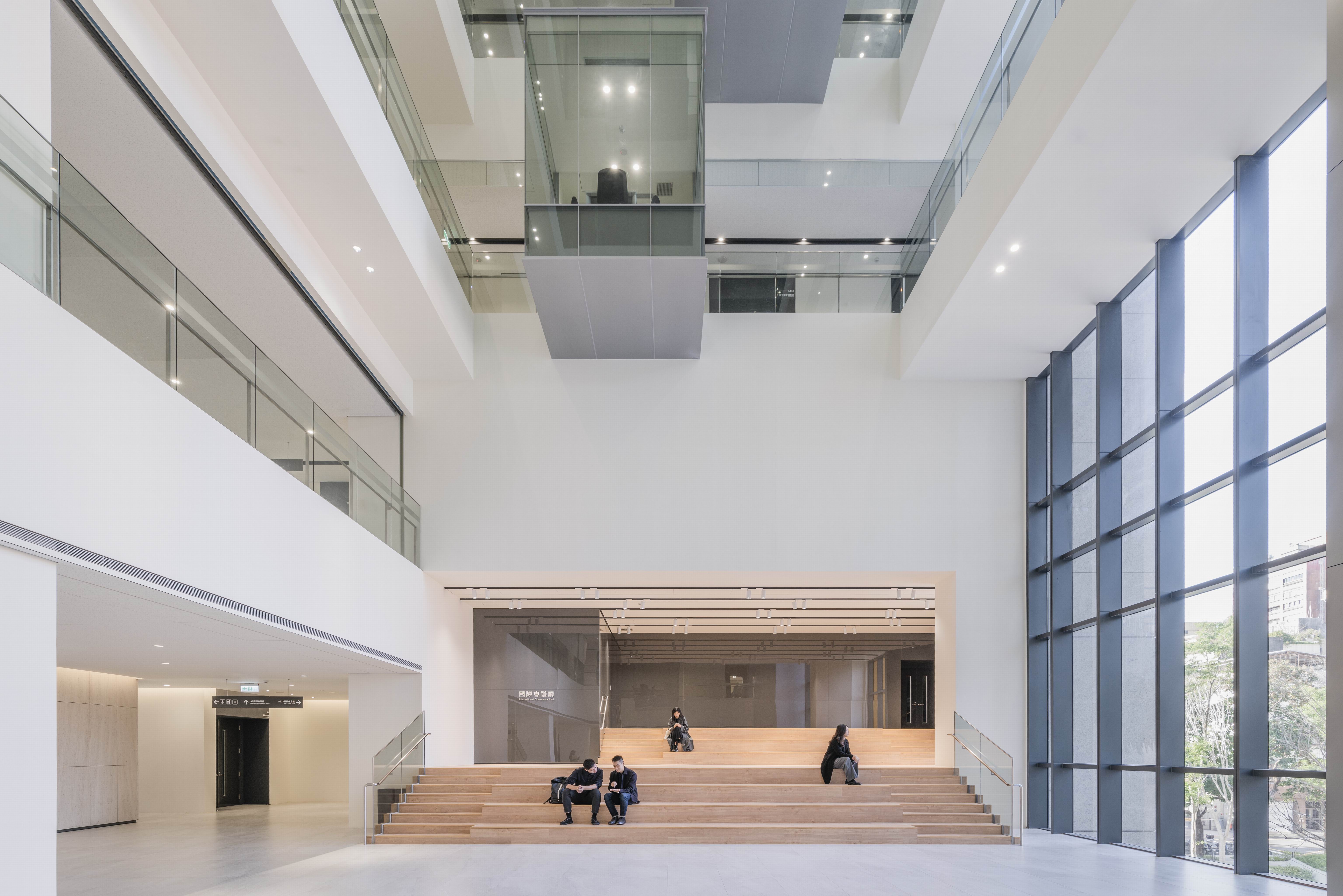 NCCU 公共与工商管理教育中心丨JJP Architects and Planners-31