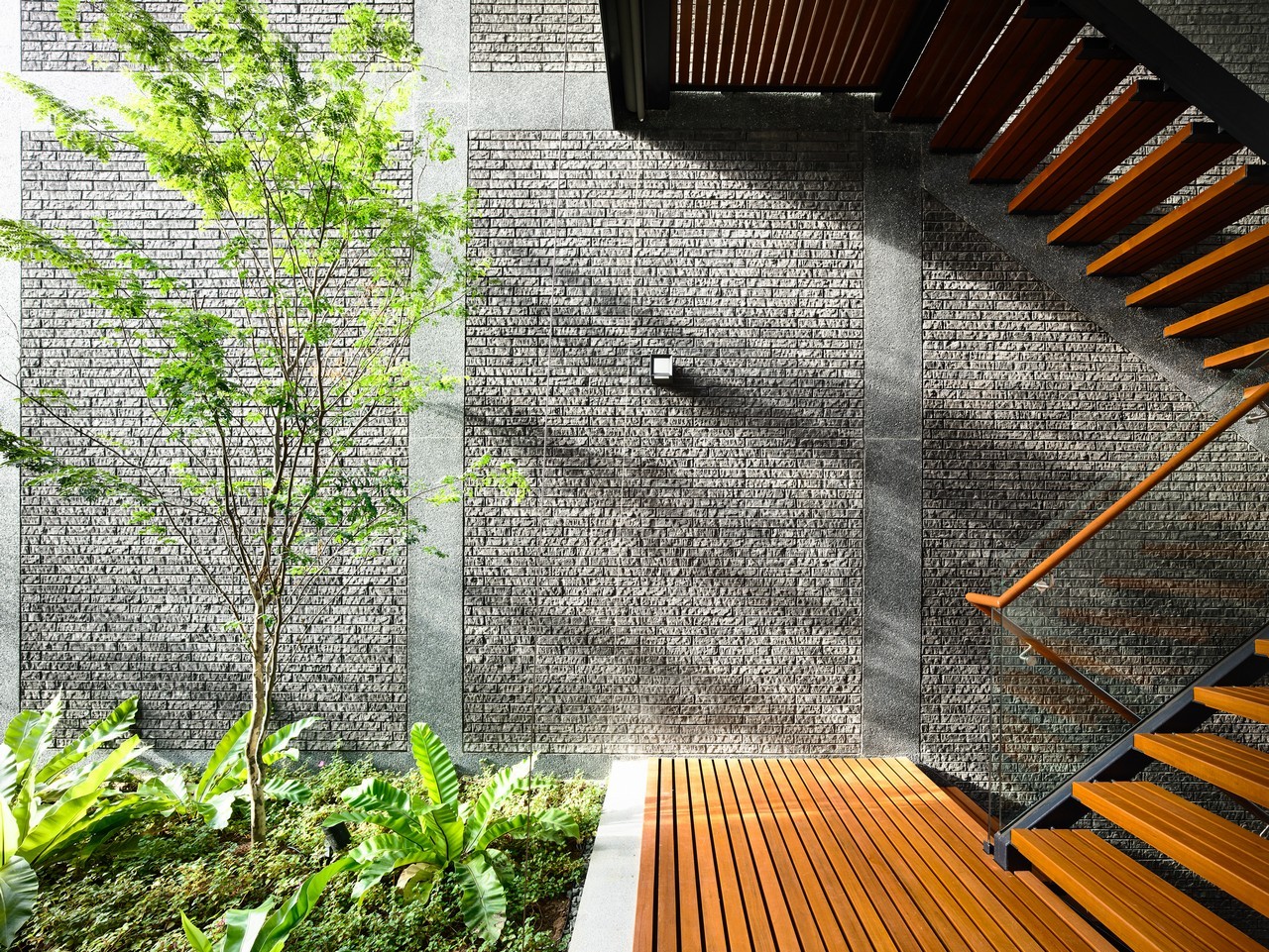 半独立墙之间的空间-20