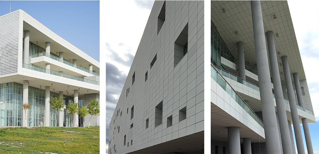 新疆大学科技学院图书馆-8