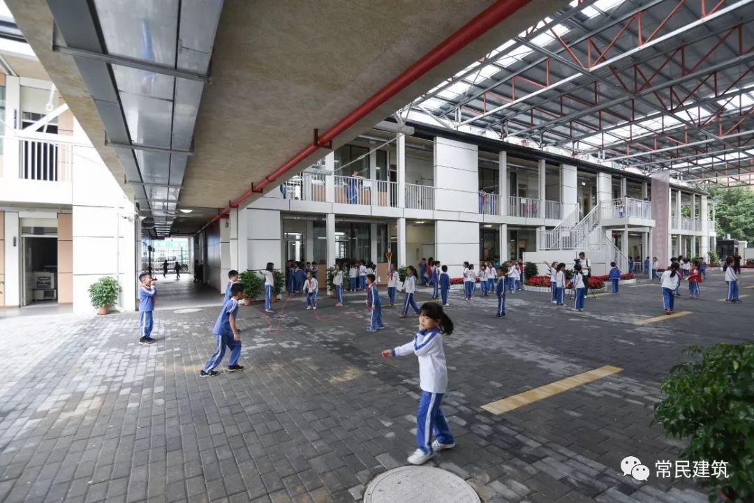 深圳石厦小学“开放式教学空间”的绿色建构-0