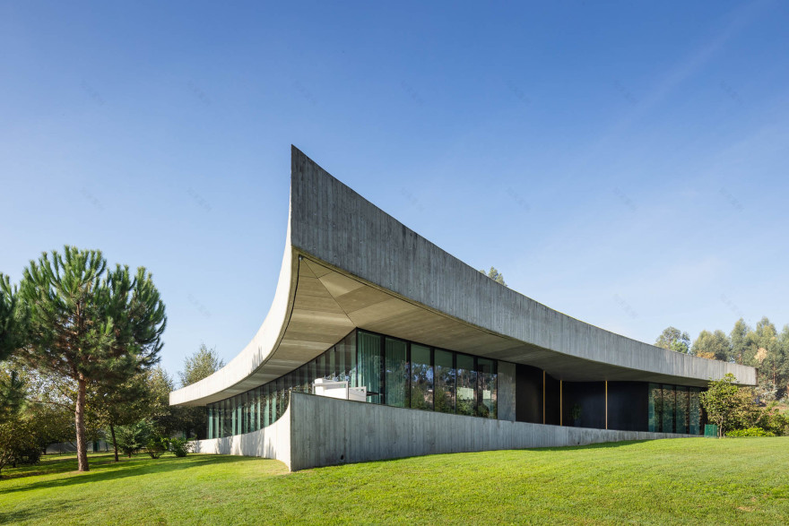 维拉角之家丨葡萄牙波尔图丨Spaceworkers-3