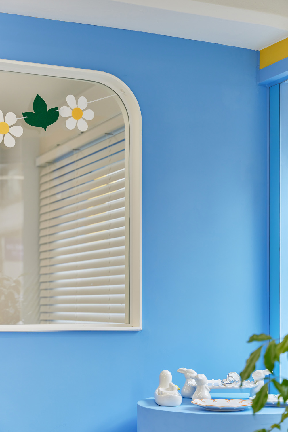 创意无限的极简内饰 | Poco Nini 的 15 平小空间大改造-13