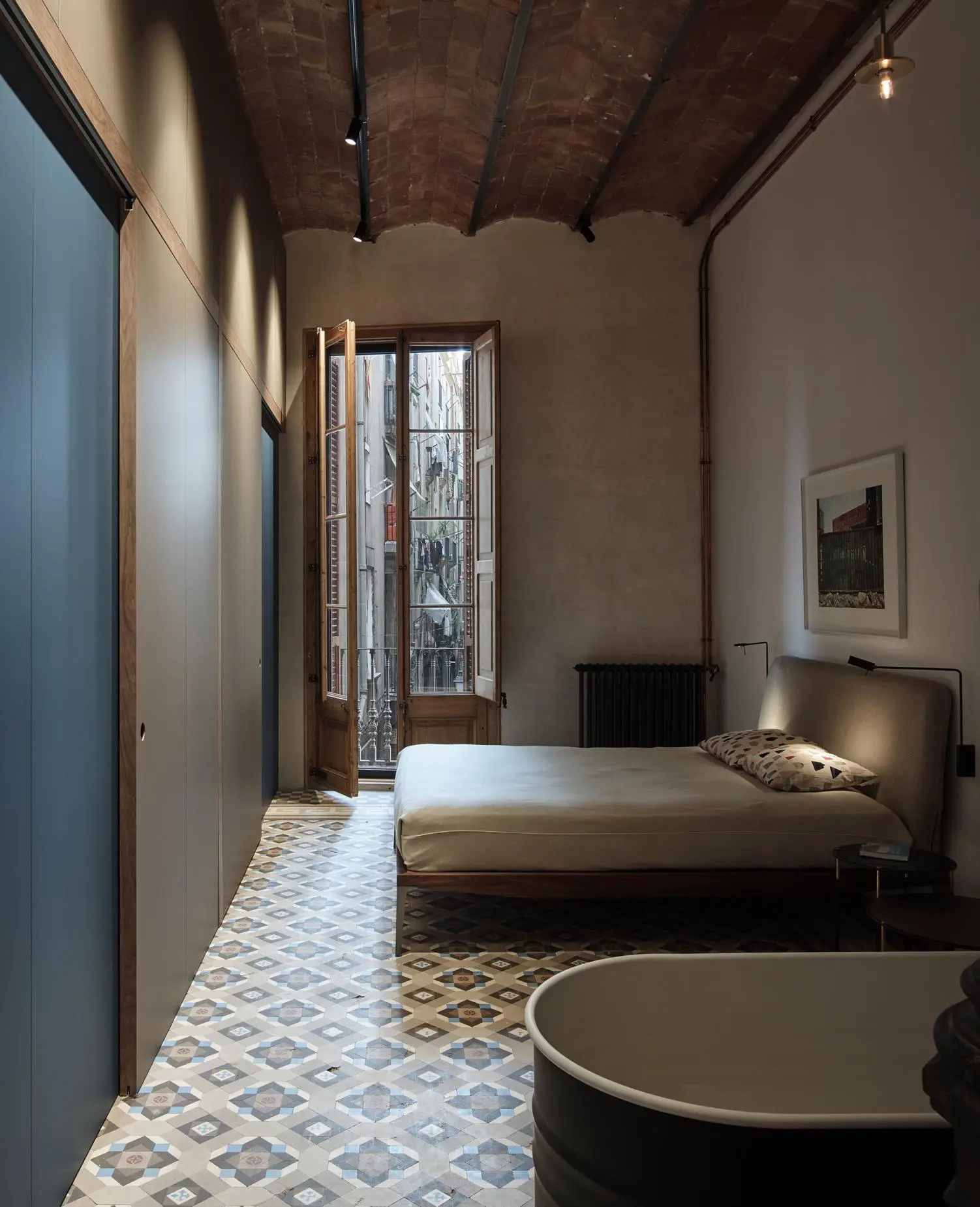 巴塞罗那旧仓库改造的工业风 Loft-8