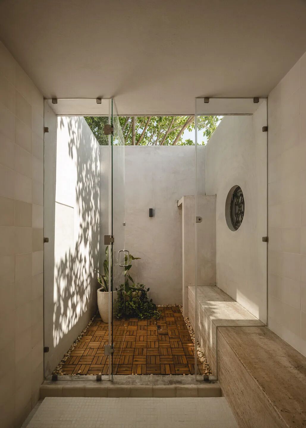 CasaParadiso，墨西哥梅里达/窄地焕生机-17