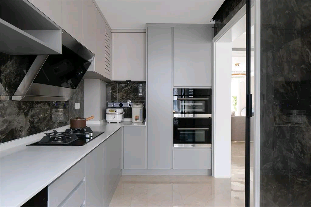 现代轻奢时尚公寓设计-4