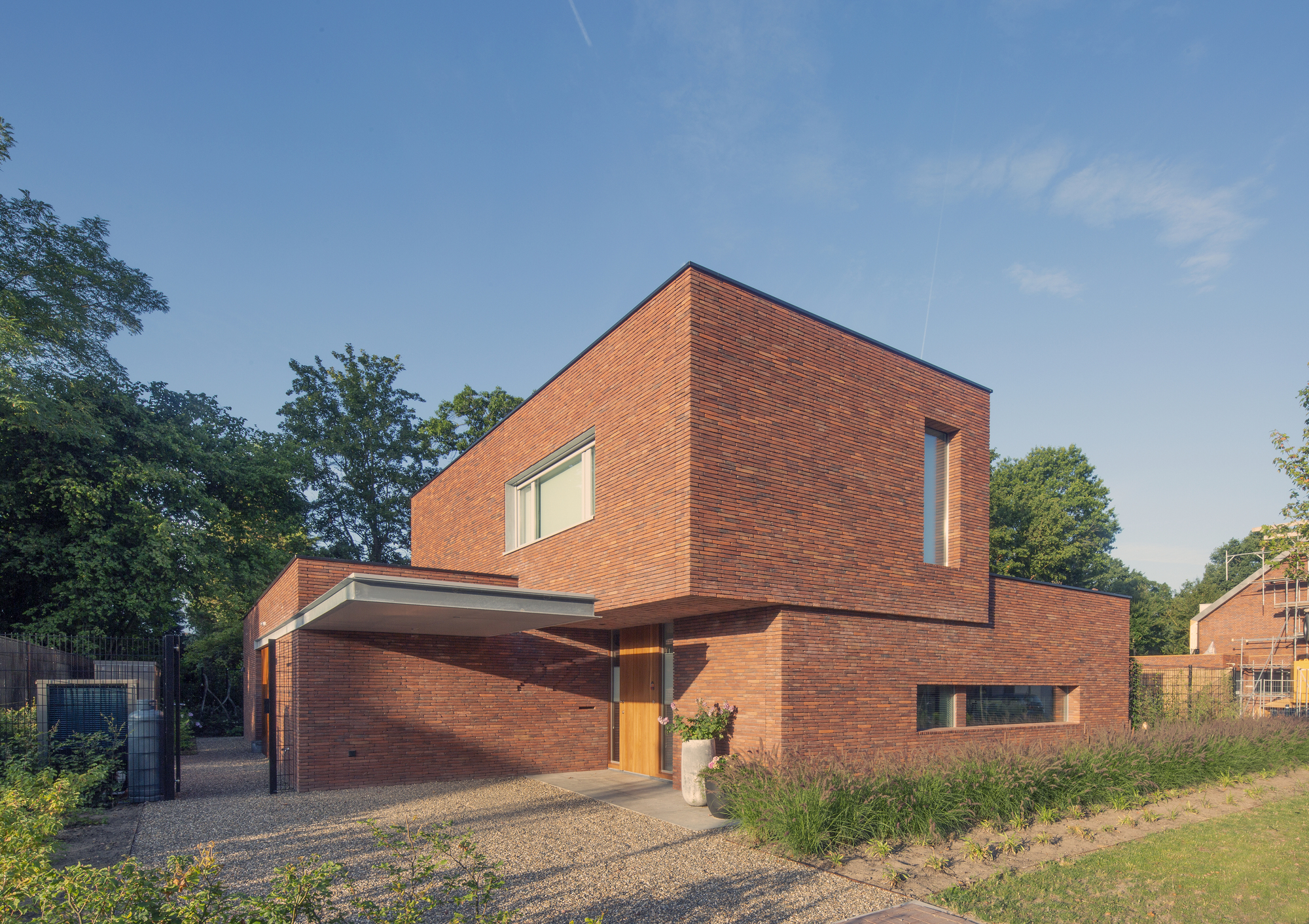 A Brickwork Orange | Villa Alders House-13