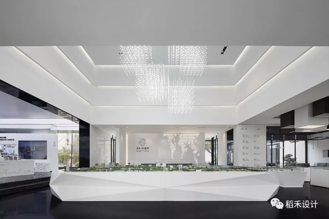 建业总部港售楼部 | 未来科技空间的艺术演绎-10