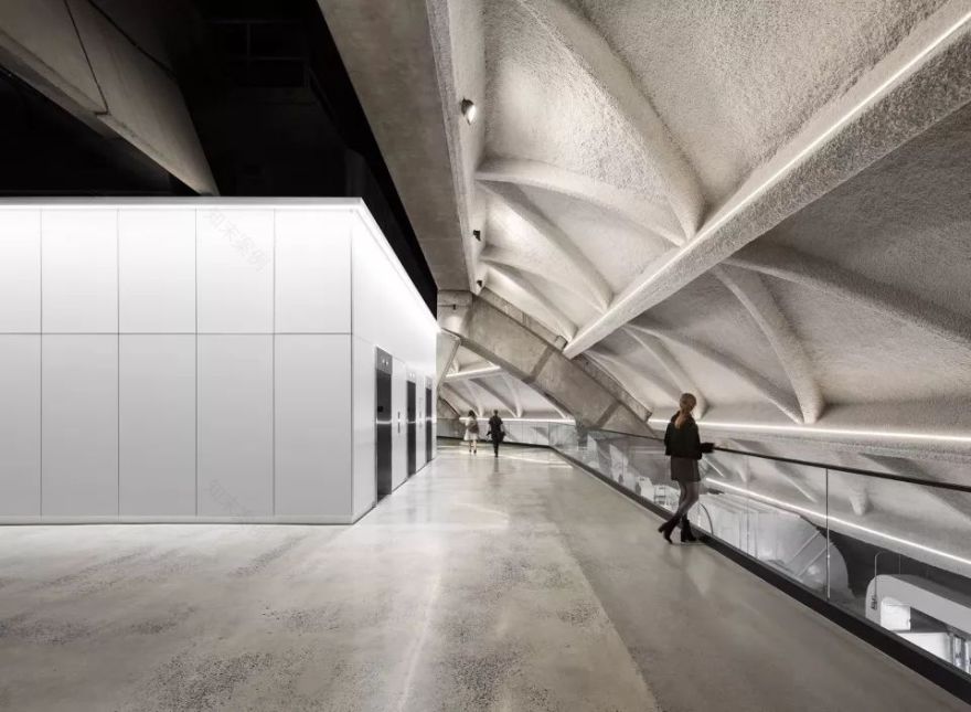 蒙特利尔塔新生,Desjardins 金融机构打造现代办公空间-50