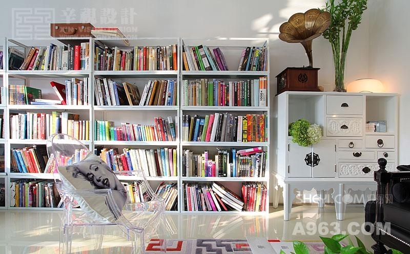 辛军打造现代简约办公空间-14