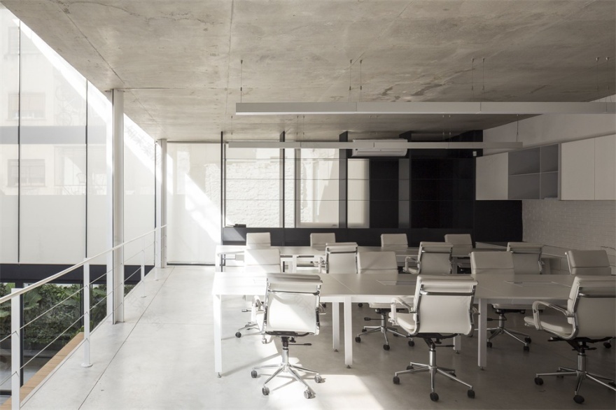 阿根廷纺织品公司的陈列室和办公室-30