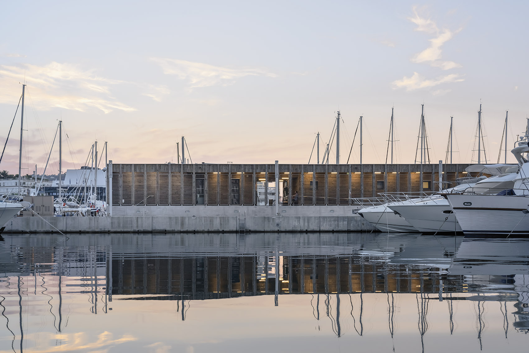 戛纳港口新服务设施，法国 / heams & michel architectes-9